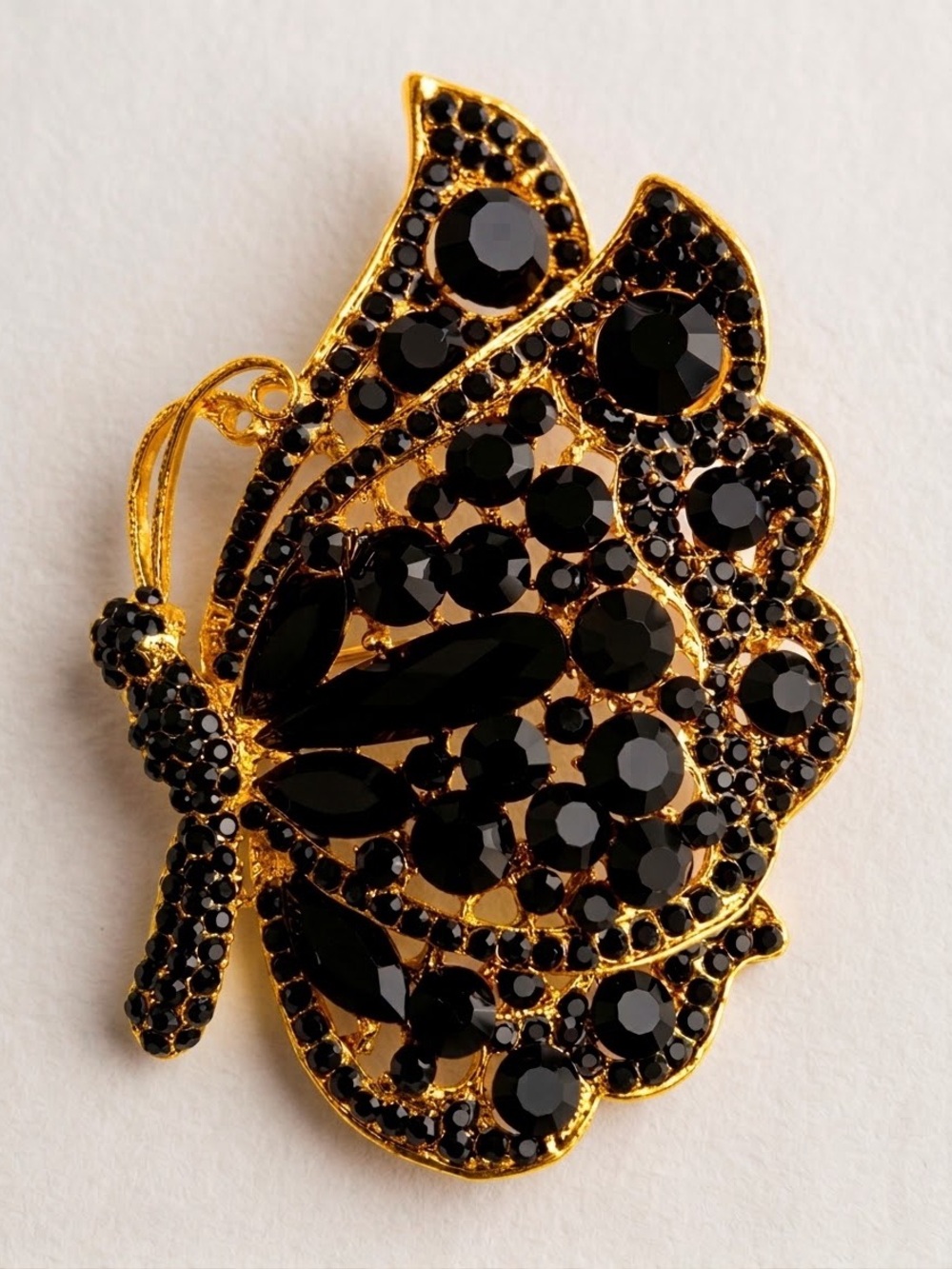 Stunning Vintage Gold & Black Onyx Crystal Butterfly Brooch 🦋✨